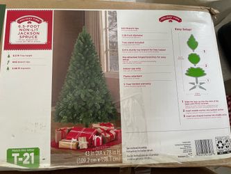 Christmas Tree 6.5 ft Height