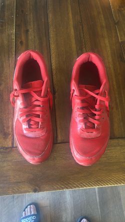 Nike Air Max 90 Triple Red Sneakers