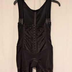 Bustier Body Shaper Body Fashion Elegant Black Woman's Shapewear Size 34