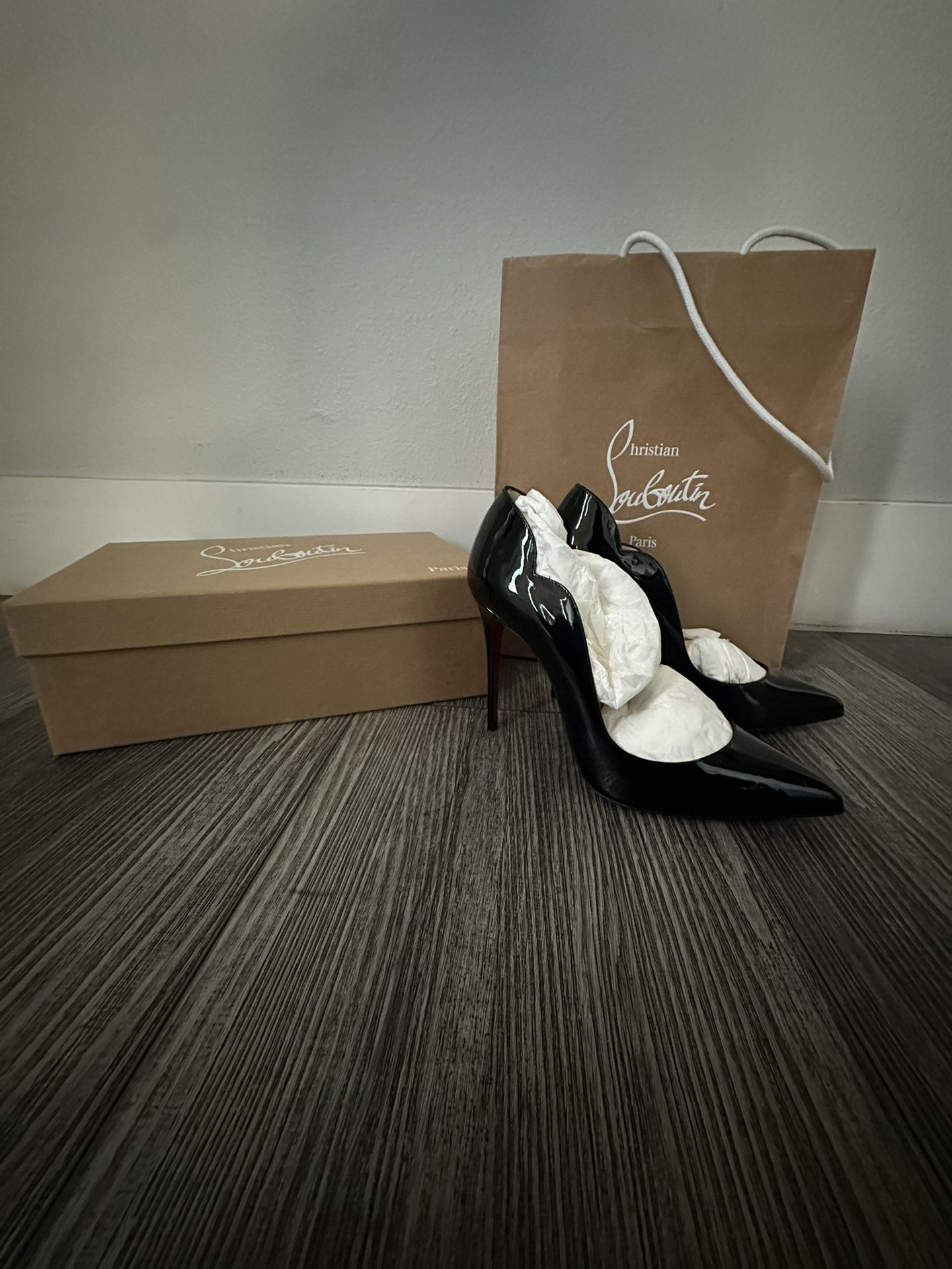Christian louboutin Black Pumps