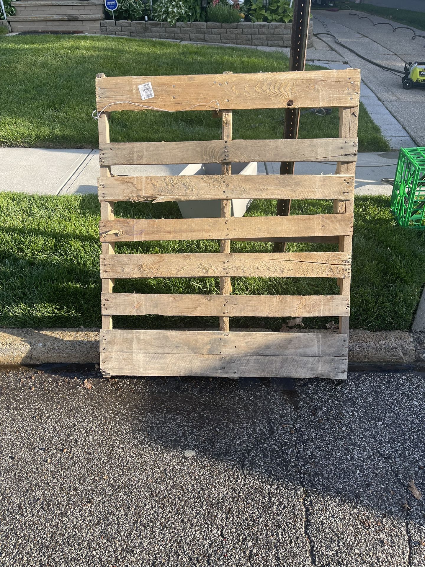 Free Pallet