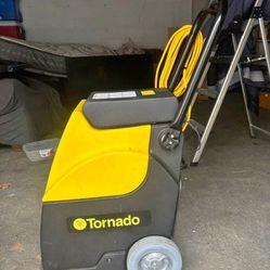 Carpet Extractor 