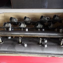 LS Valve Cover With Coil Packs 