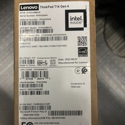 Laptop LENOVO