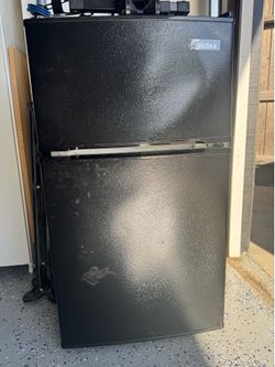 Mini fridge and freezer