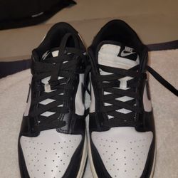 Black Panda Nike Dunks Sz. 9