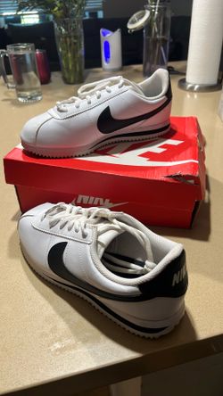 White Cortez women’s