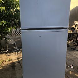 Refrigeradora 