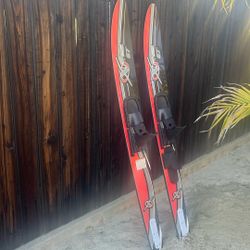 XPS 67 Waterskis 