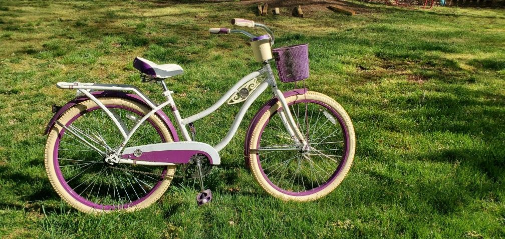 Huffy Cruiser Bike Delux