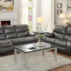 Reclining sofa and loveseat 