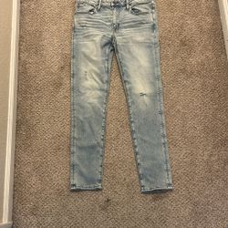 SIZE 33/32 SKINNY BLUE JEANS FROM AMERICAN EAGLE