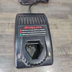 Snap-on CTC572 7.2V CHARGER