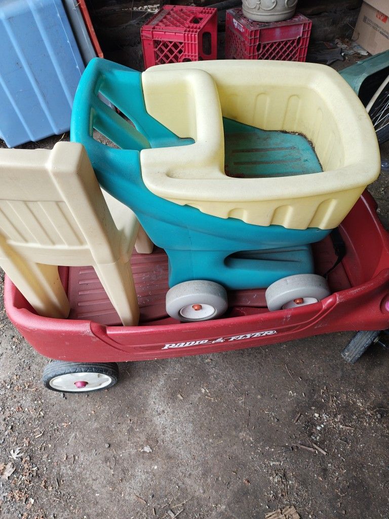 Radio Flyer Wagon Cart And Chair