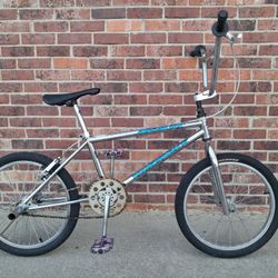 Diamondback Assault Bmx
