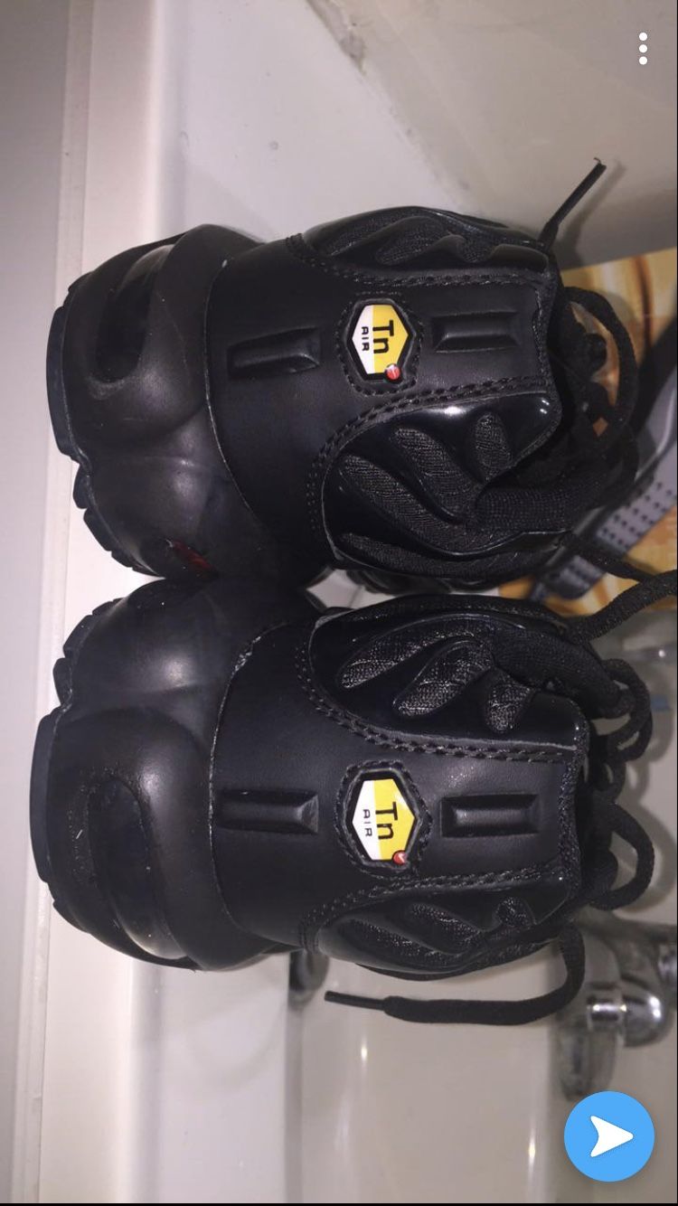 Nike airmax plus size 9