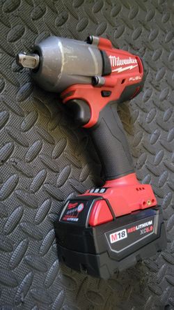 Milwaukee M18 FUEL 1/2" Mid Torque Impact Wrench and Battery