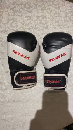 Revgear kids boxing gloves