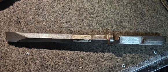 Milwaukee (Narrow Chisel)