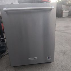 KitchenAid Dishwasher 