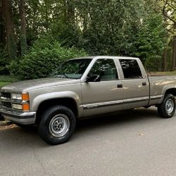 2000 Chevy Silverado LS Crew Cab