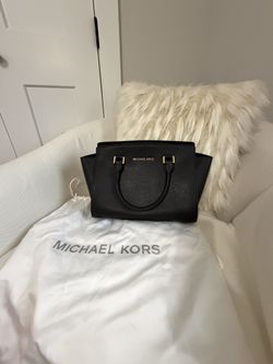 Michael Kors Black Hand Bag
