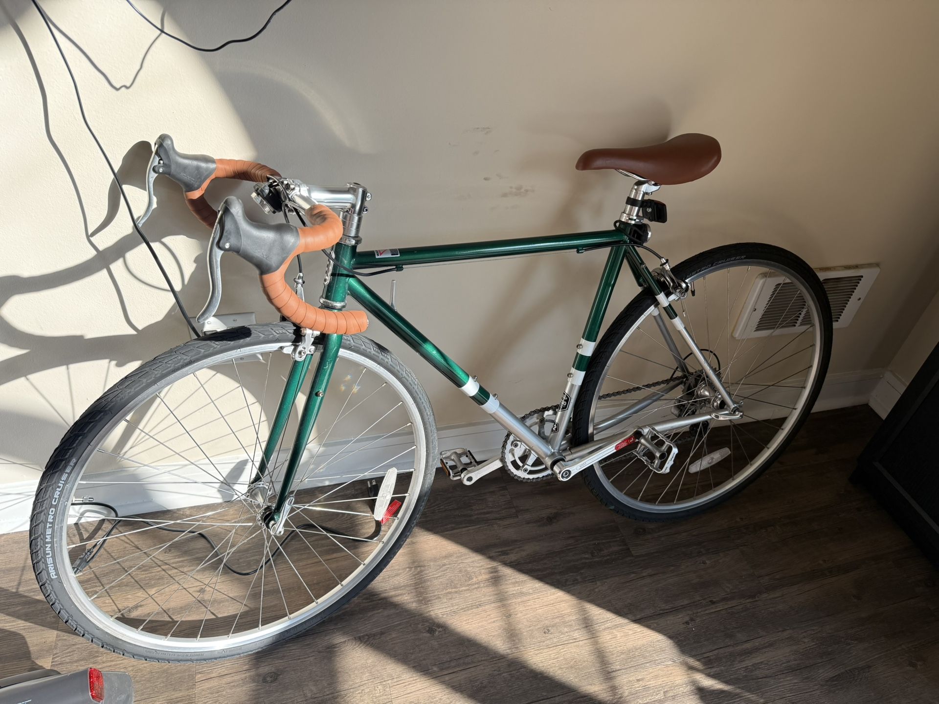 4130 ROAD BIKE- HUNTER GREEN - (8-SPEED)