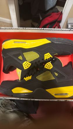 Jordan 4s size 14