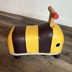 B. toys Wooden Bee Ride-On - Boom Buggy: Toddler Push Toy Bumble Bee