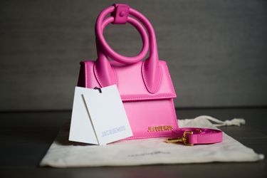 Jacquemus Leather Le Chiquito Noeud (Rare Pink)