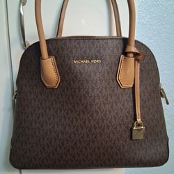 Mickael kors  purse