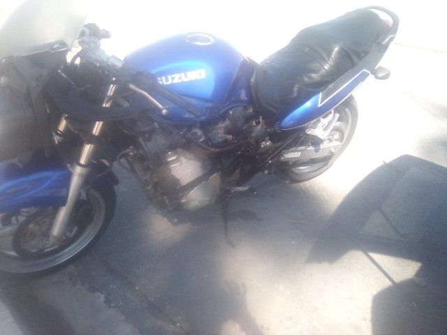 1500$ Suzuki Gsxf600