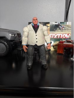 Toybiz Marvel Legends Kingpin