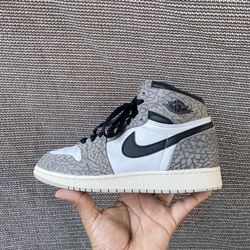 Jordan 1 Retro High OG White Cement