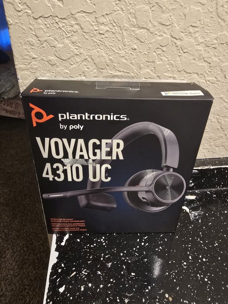 Poly Voyager 4310 Wireless Noise Cancelling Single Ear Headset with mic - Black
