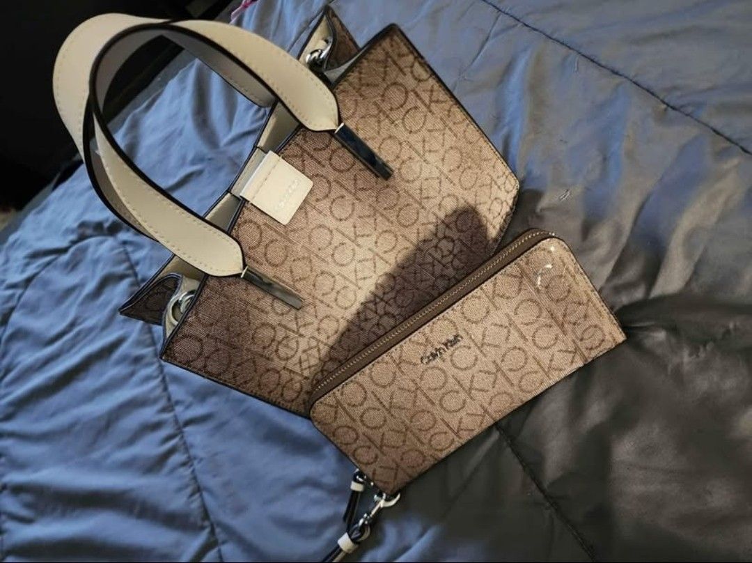 Calvin Klein Purse & Wallet Set