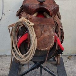 Horse Saddle (Item Is Available)