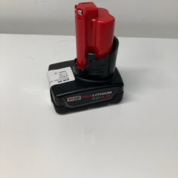 Milwaukee 48-11-2440 M12 12V XC 4.0 Ah Lithium-Ion Battery