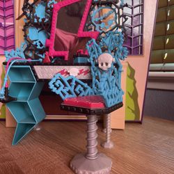 Frankie Stein Vanity Set - Monster High