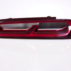 2016-2018 Chevrolet Camaro OEM LED Tail Light RH Passenger Side (contact info removed)1 – Used