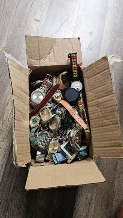 Assorted box of watches for repair or parts