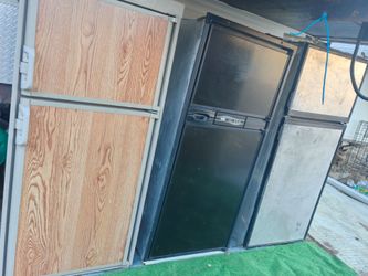 3 RV propane / electric / 12v refrigerators for sale !. $500  each . Installation available