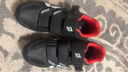 Peloton cycling shoes size 40