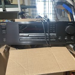 ONKYO WRAT Stereo Reciever - Great Condition!