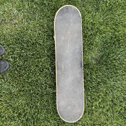 Skateboard 