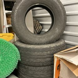 Truck/SUV Tires 265 70R16 112T