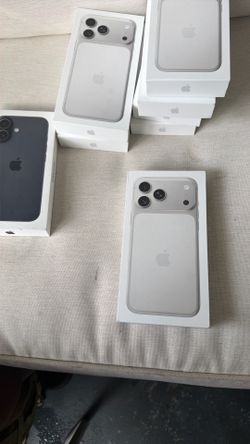 iPhone 17 pro max 256gb sealed