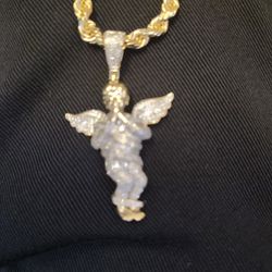 10kt Gold Rope And 10kt Diamond Pendant 