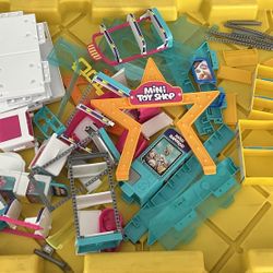 Mini Brands Connivence Store Lot