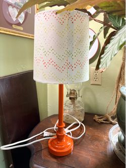Bedside/Desk table lamp
